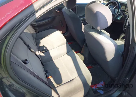 2001 Plymouth Neon Highline z USA, uszkodzony, nr VIN 1P3ES46C61D175727